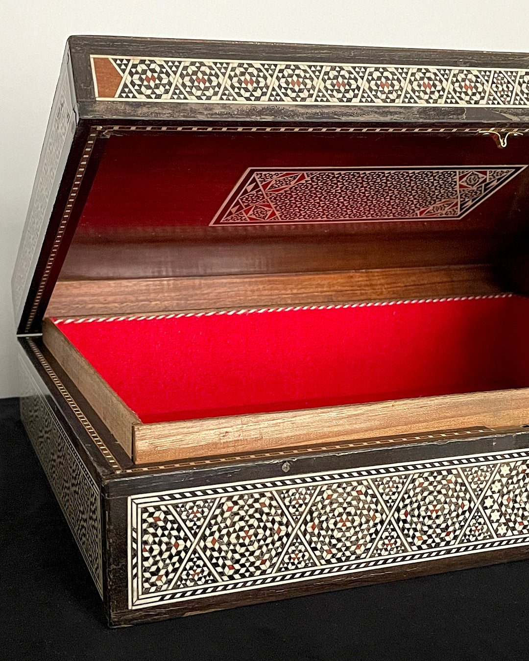 Large Damascene Jewellery Box Walnut & Inlay Syrian 1950's VINTAGE