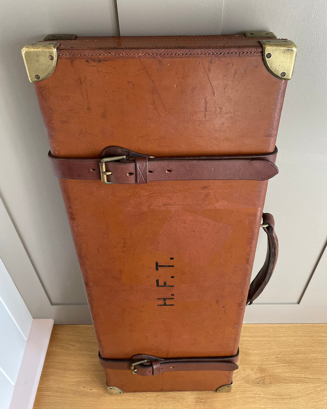 Holland & Holland Leather Bound Double Shotgun Case ANTIQUE