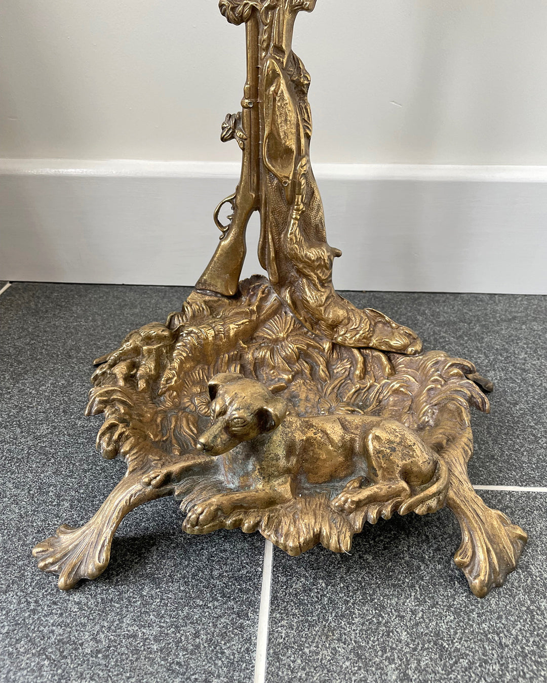 Brass Stick Stand Hunting Theme Country House Style VINTAGE