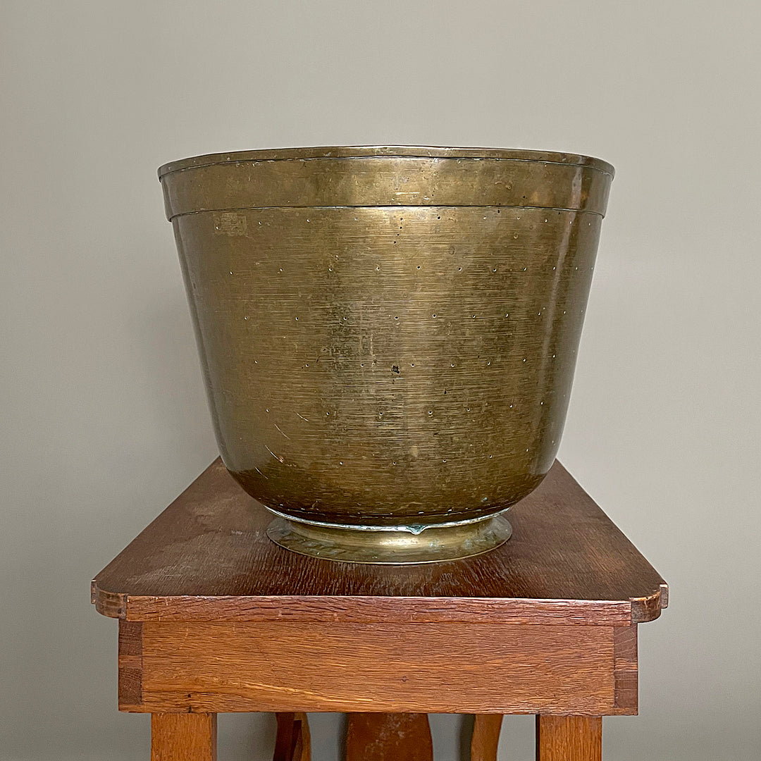 A Brass Bin For Logs Or Kindling Arts & Crafts Late 19th Century ANTIQUE