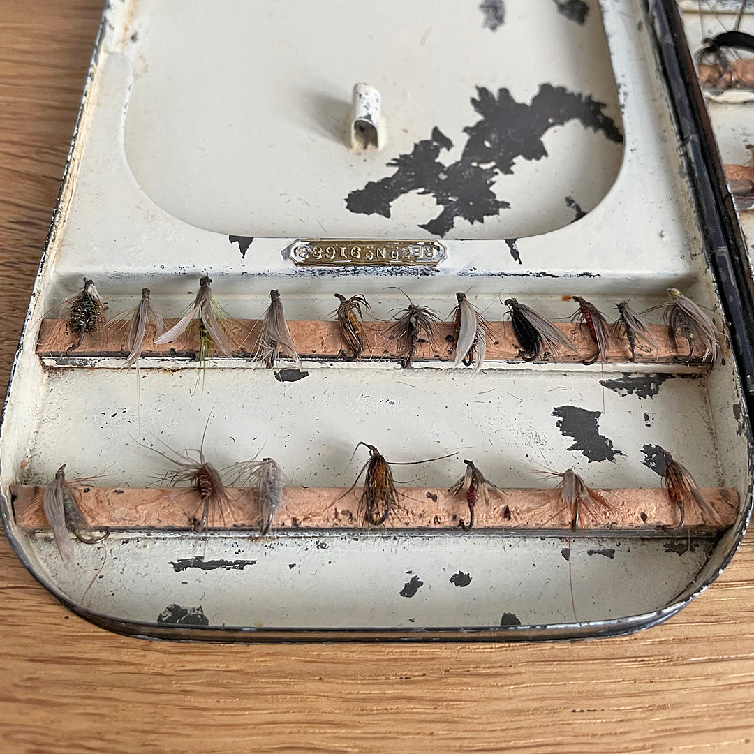 C. Farlow & Co. Ltd Black Japanned Fly Fishing Box & Flies c. 1906 ANTIQUE