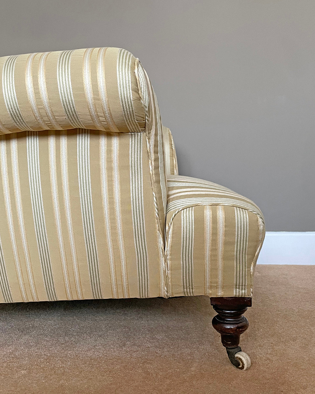 Country House Armchair In The Manner Of Howard & Sons 1930's VINTAGE