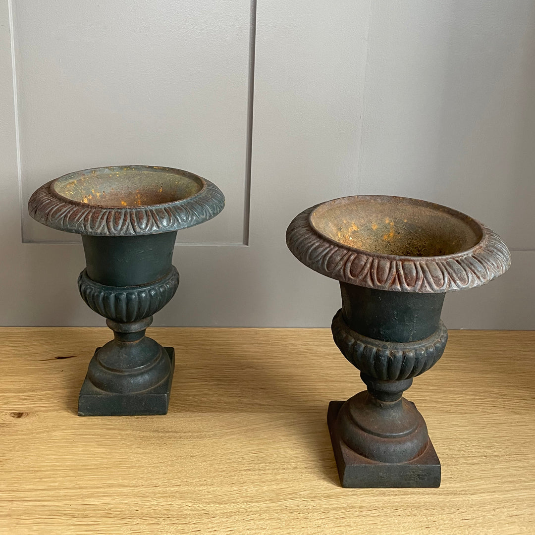 Pair Of Cast Iron Garden Urns Black 22cm VINTAGE