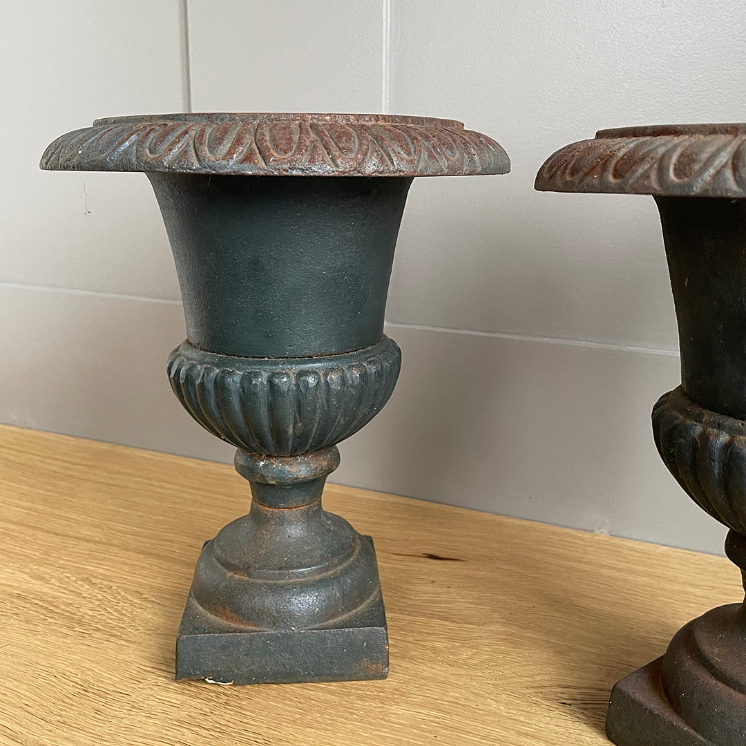 Pair Of Cast Iron Garden Urns Black 22cm VINTAGE