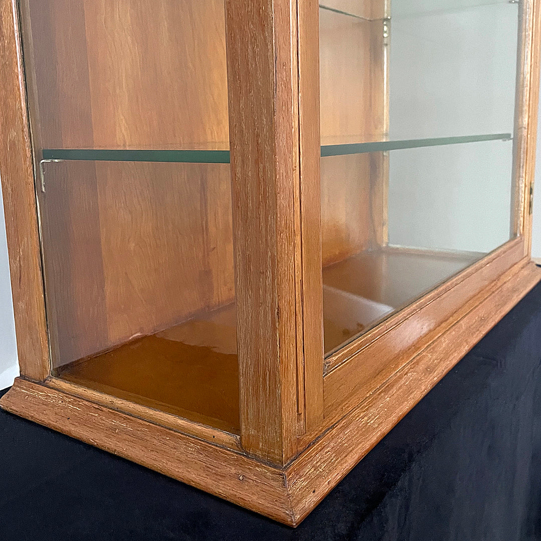 F. Maund & E. Berg Glass & Oak Shop Display Cabinet 1910 ANTIQUE