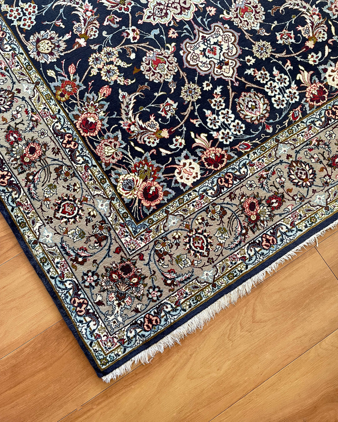 Persian Rug Isfahan 201cm x 127.5cm Navy & Ivory VINTAGE