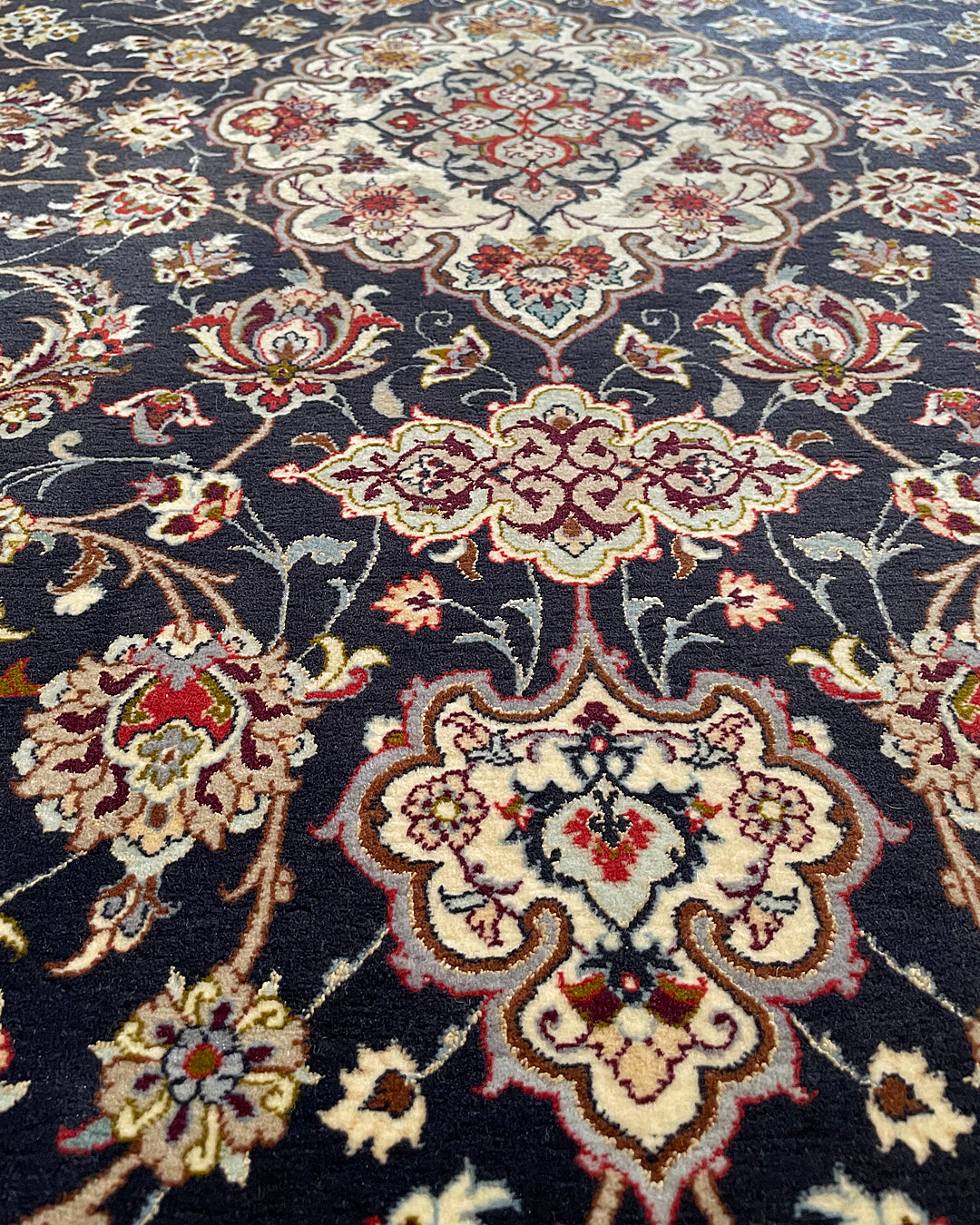 Persian Rug Isfahan 201cm x 127.5cm Navy & Ivory VINTAGE