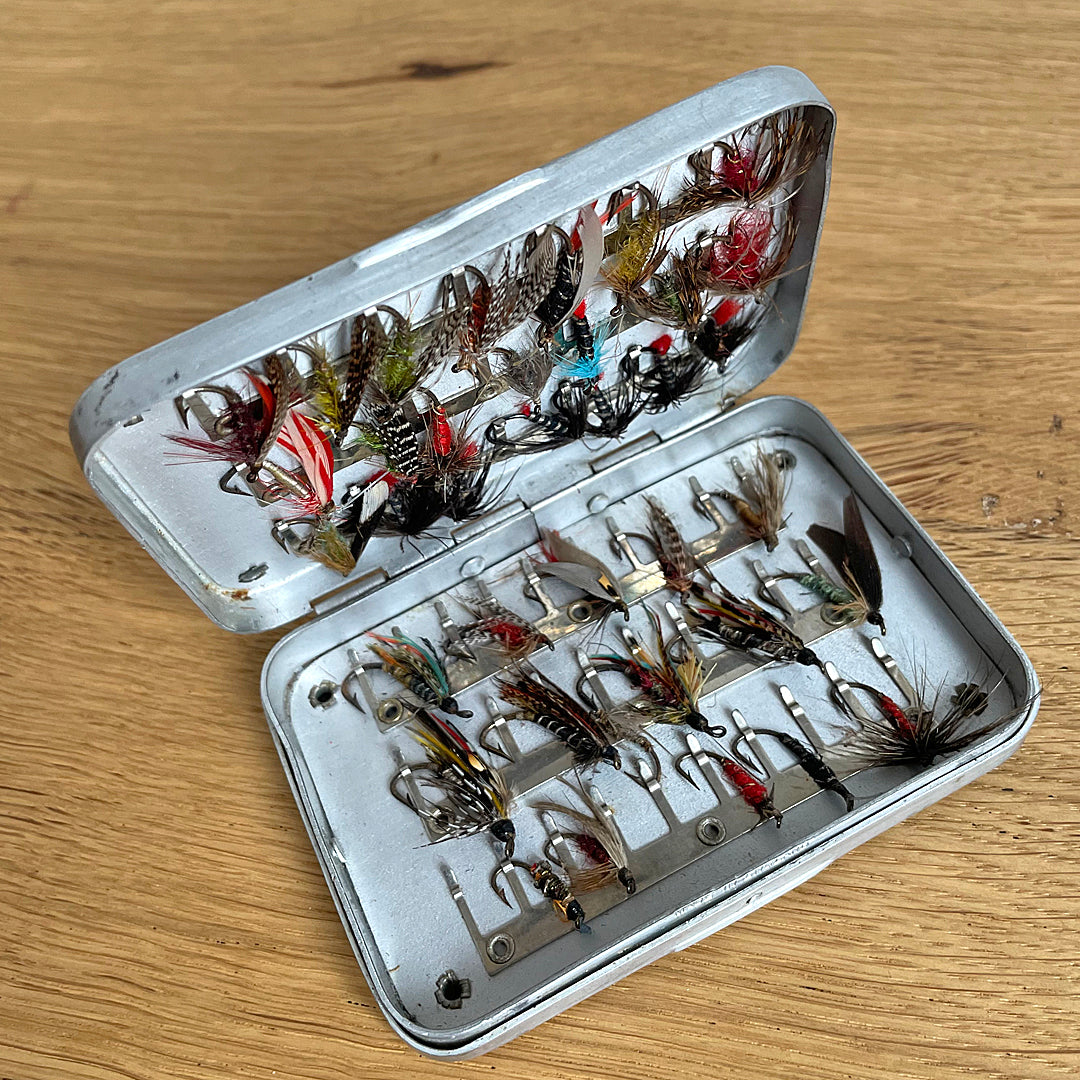 Wheatley Fly Fishing Box & Flies Aluminium 3.5 x 2.5" 1960's VINTAGE