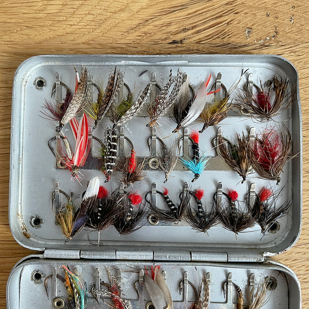Wheatley Fly Fishing Box & Flies Aluminium 3.5 x 2.5" 1960's VINTAGE