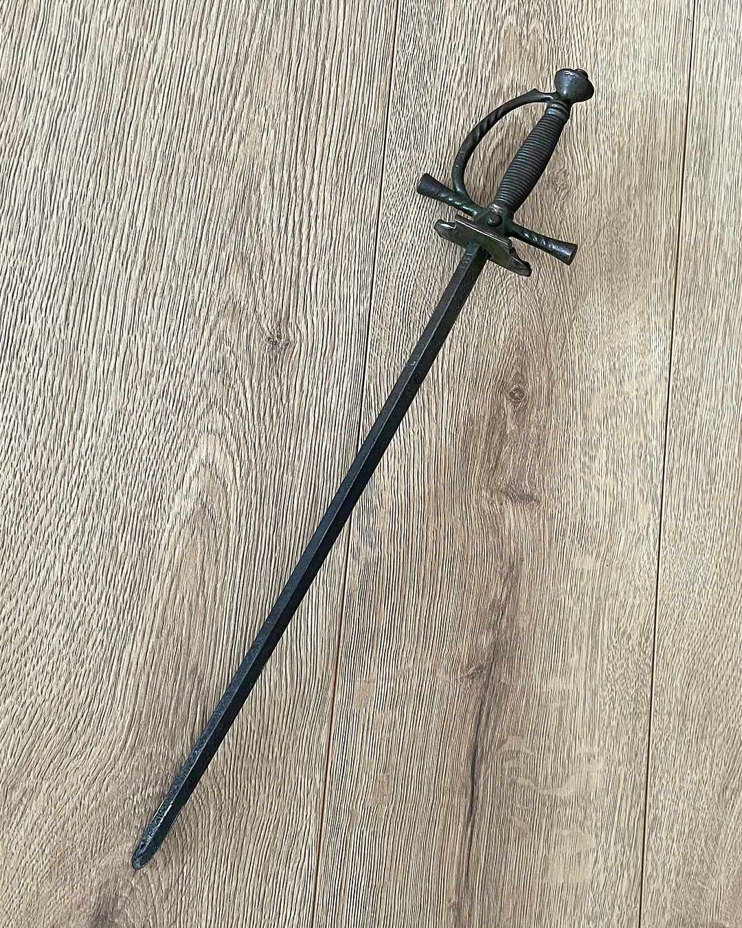 Fireside Companion Beefeater Cast Iron Stand English c. 1910 ANTIQUE