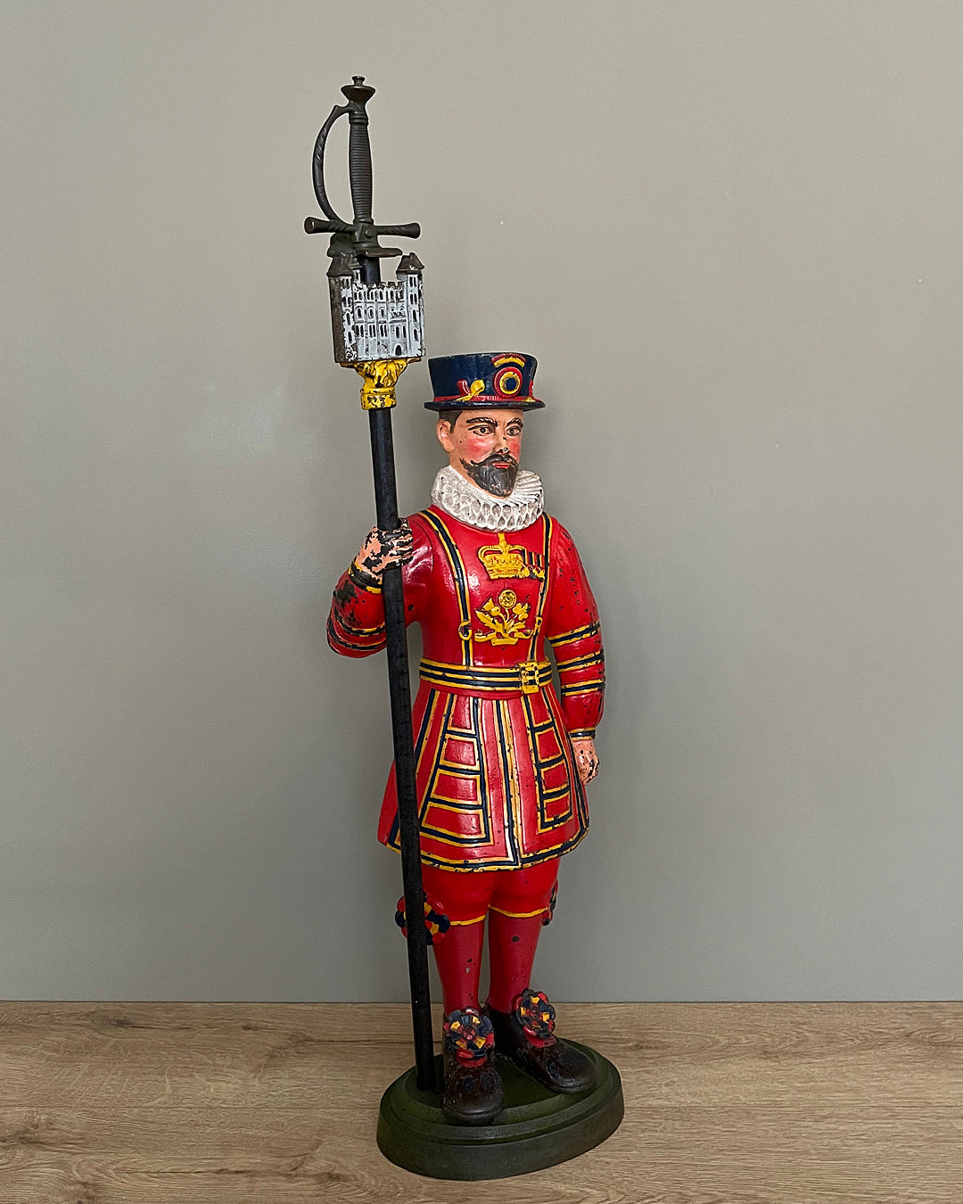 Fireside Companion Beefeater Cast Iron Stand English c. 1910 ANTIQUE