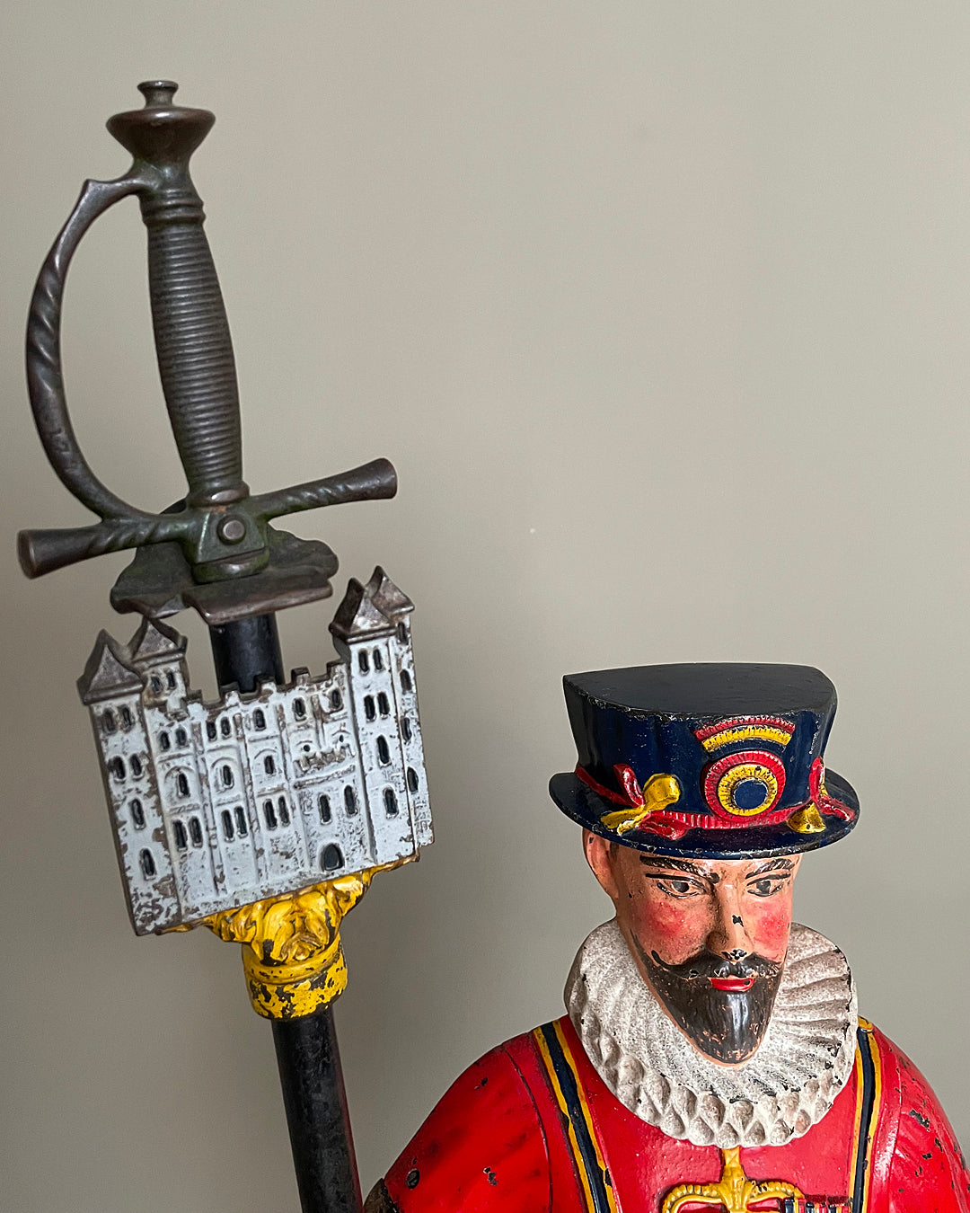 Fireside Companion Beefeater Cast Iron Stand English c. 1910 ANTIQUE