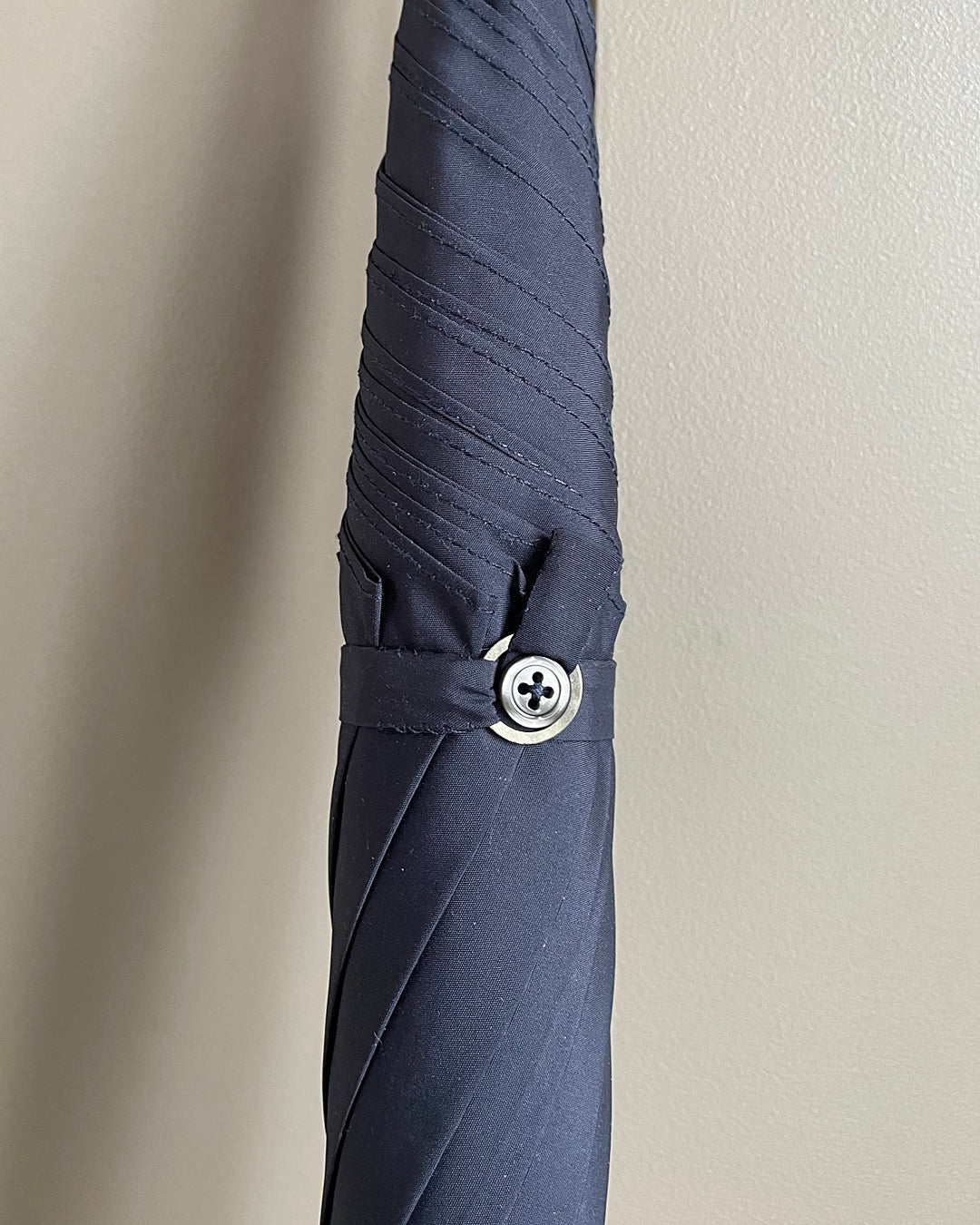 Fox Stick Umbrella Navy & Leather Handle & Gold Collar 18ct VINTAGE