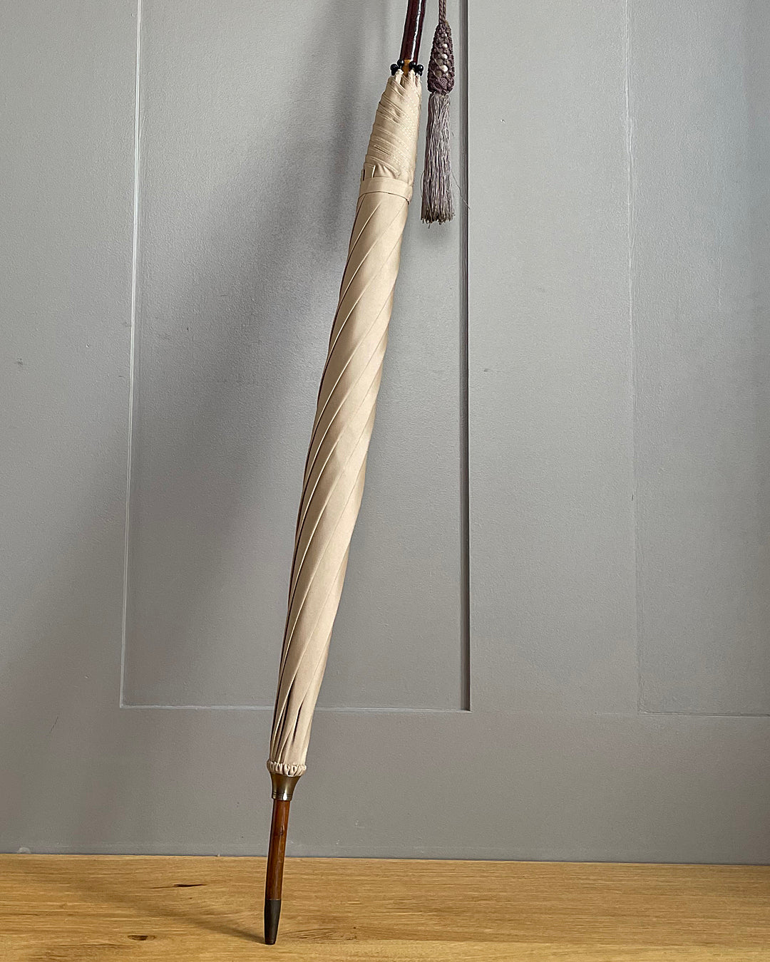 Fox Parasol Camel Canopy & Blackthorn Handle & Tassel VINTAGE