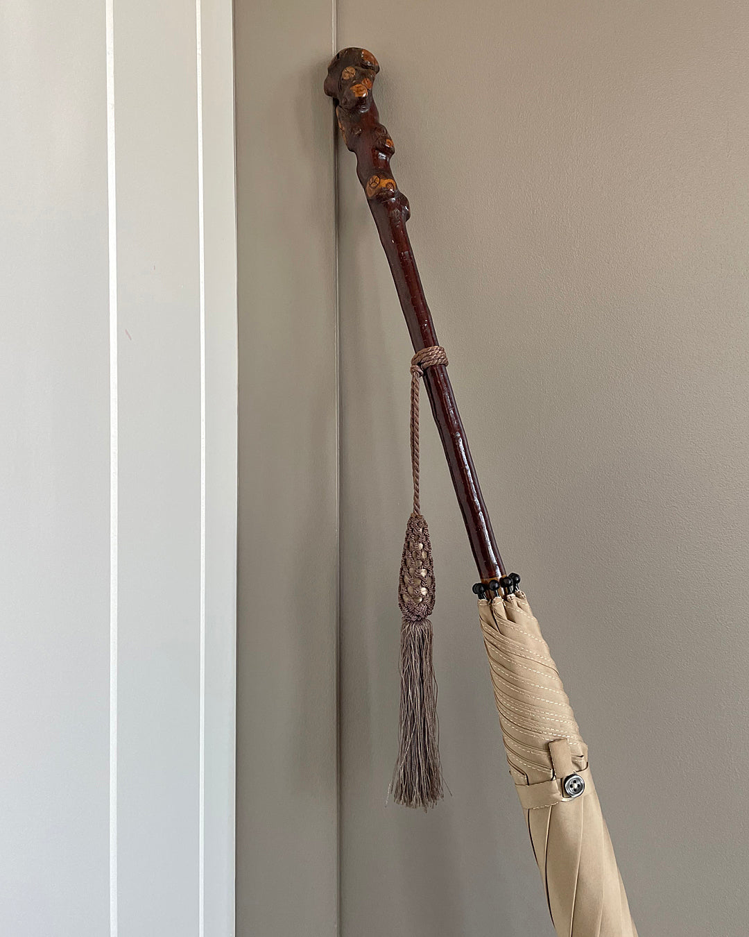Fox Parasol Camel Canopy & Blackthorn Handle & Tassel VINTAGE