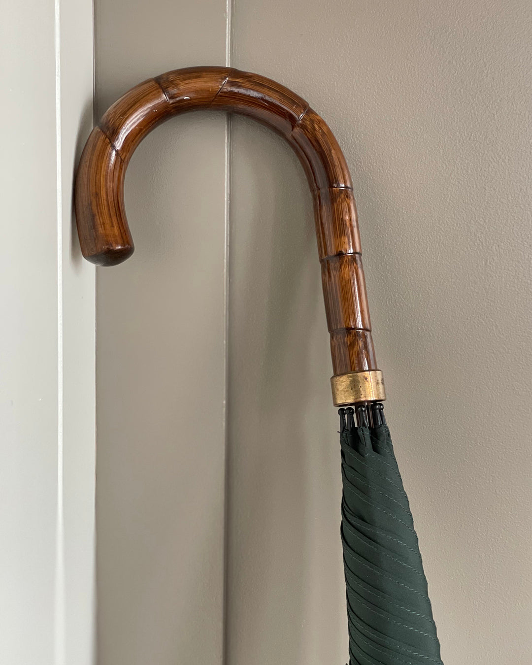 Fox Umbrella Dark Green & Partridge Wood Handle & Gold Collar 18ct VINTAGE