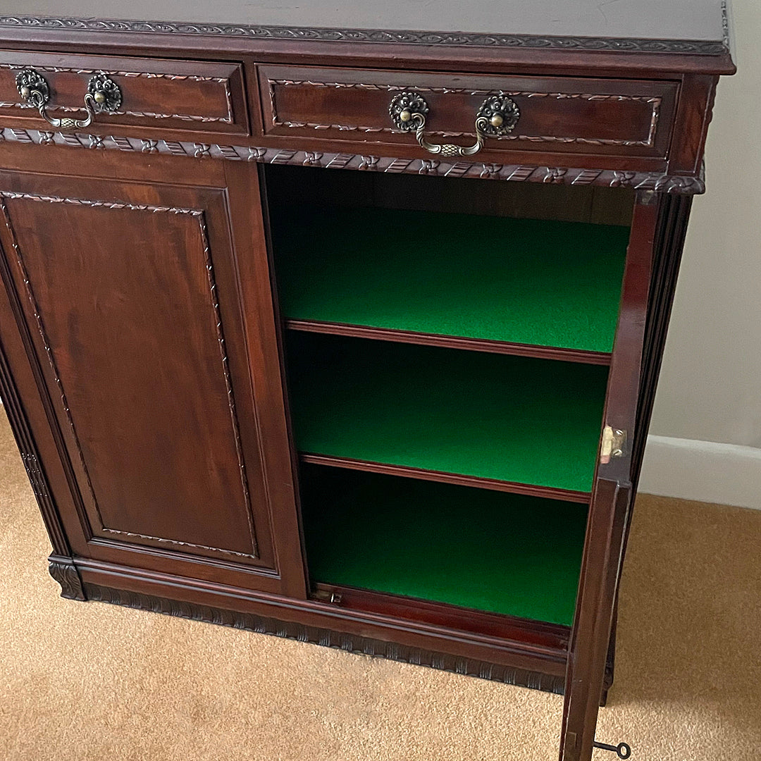 Howard & Sons Mahogany Side Cabinet With Baize Covered Shelves 1930's Country House Style VINTAGE