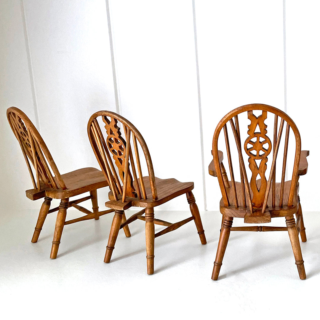 Five Miniature Windsor Chairs Apprentice Piece/Salesman Sample VINTAGE