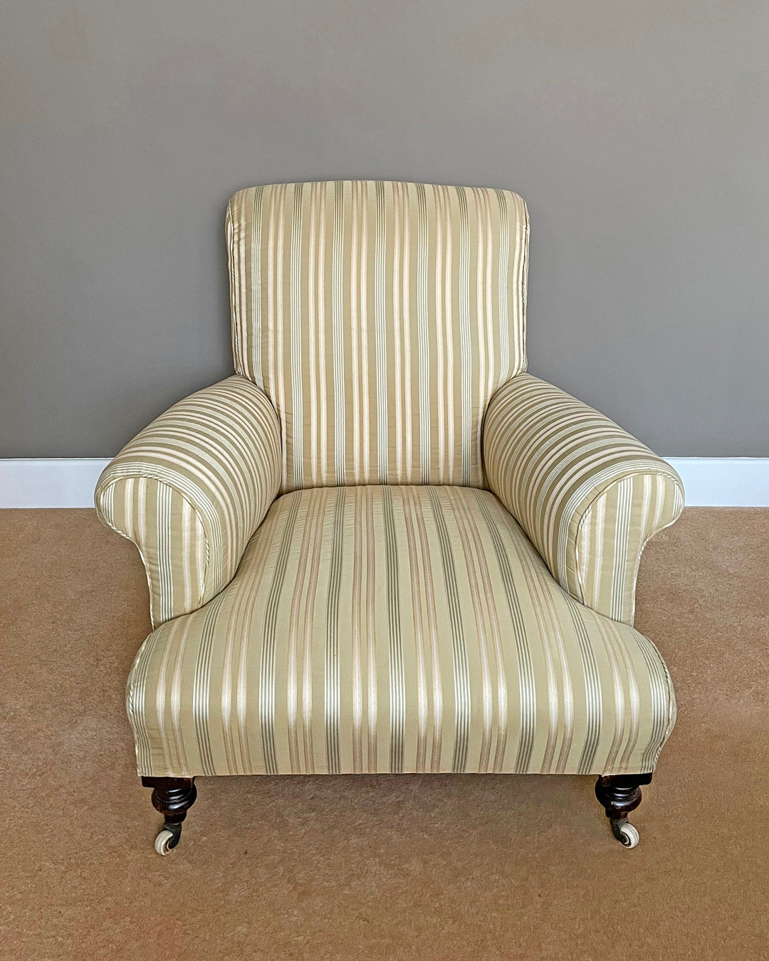 Country House Armchair In The Manner Of Howard & Sons 1930's VINTAGE
