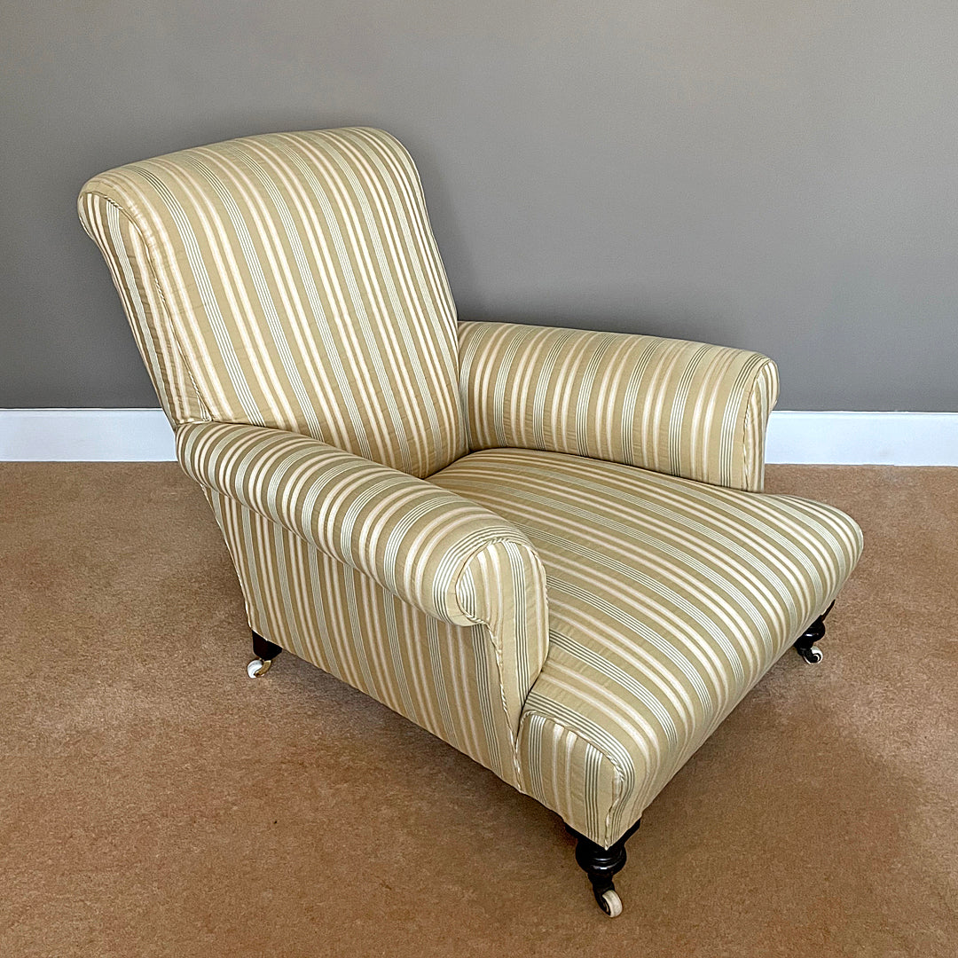 Country House Armchair In The Manner Of Howard & Sons 1930's VINTAGE