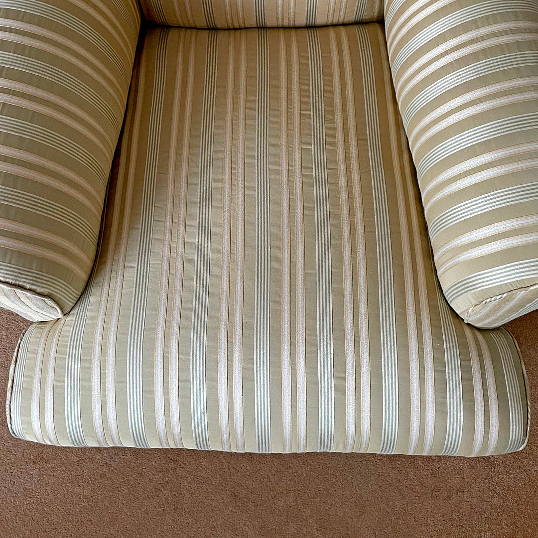 Country House Armchair In The Manner Of Howard & Sons 1930's VINTAGE
