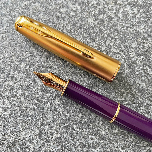 Parker Sonnet Fountain Pen Accession EIIR Gold 2002 Unused COLLECTABLE