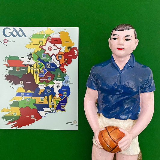 Player's No 6 Please Gaelic County (GAA) Footballer Plaster Statue Pub Advertising VINTAGE