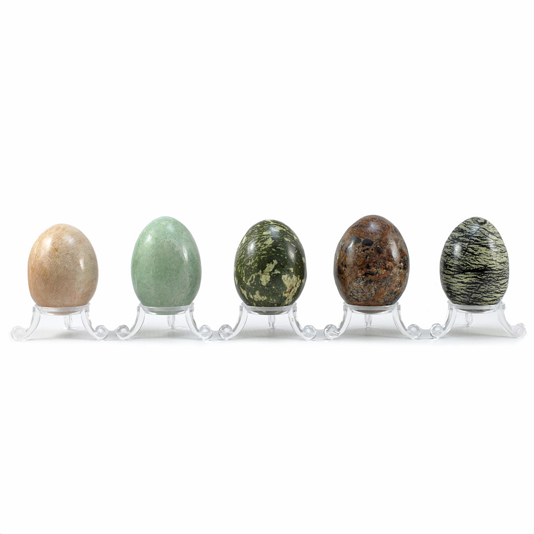 A Set of Five Semi-Precious Stone Eggs With Stands (2) COLLECTABLE