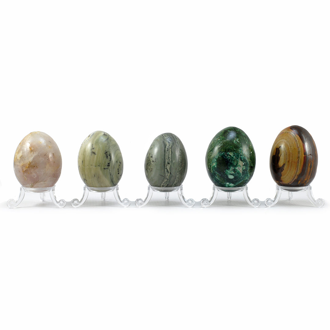 A Set of Five Semi-Precious Stone Eggs With Stands (4) COLLECTABLE