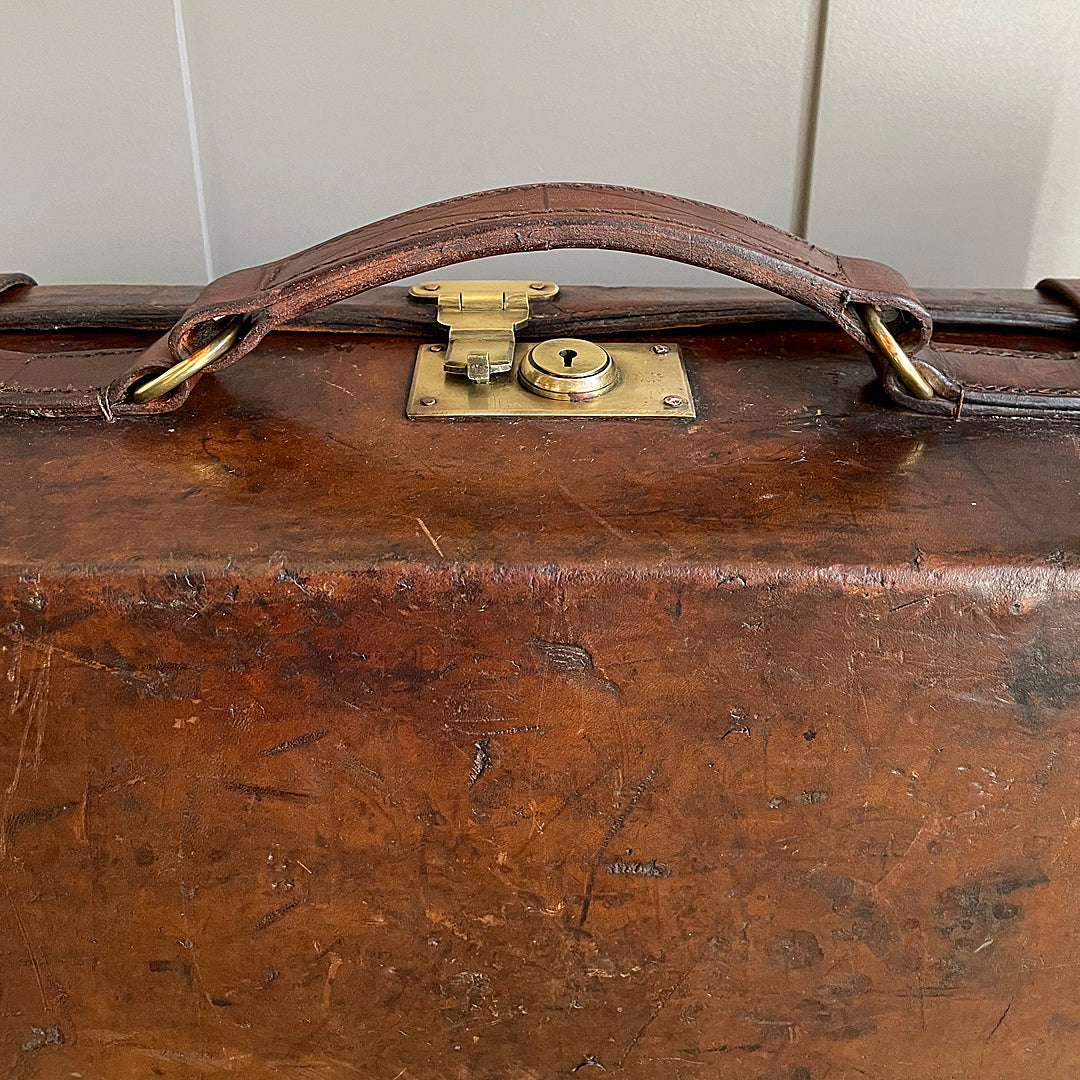 Leather Shotgun Cartridge Magazine Admiral Sir Frederic Wake-Walker ANTIQUE